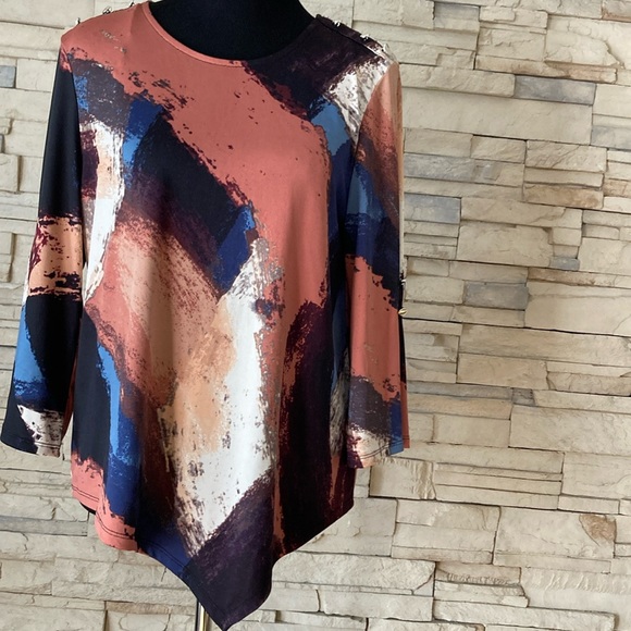 Blouse - Picture 1 of 4